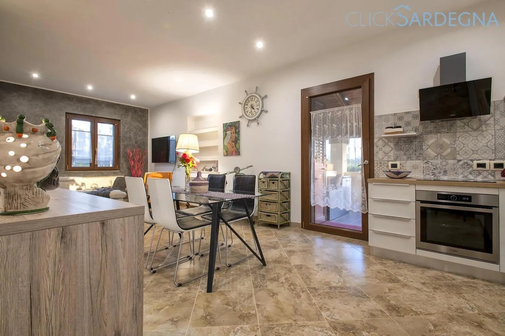 Large Villa Mediterranea In The Heart Of Coral Shore With Swimming Pool Large Garden With Palm Trees Αλγκέρο