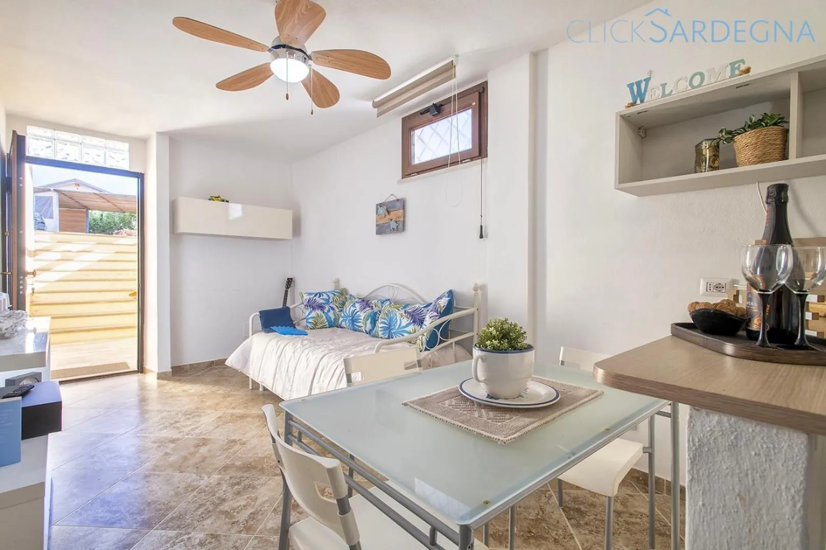 Large Villa Mediterranea In The Heart Of Coral Shore With Swimming Pool Large Garden With Palm Trees 阿尔盖罗