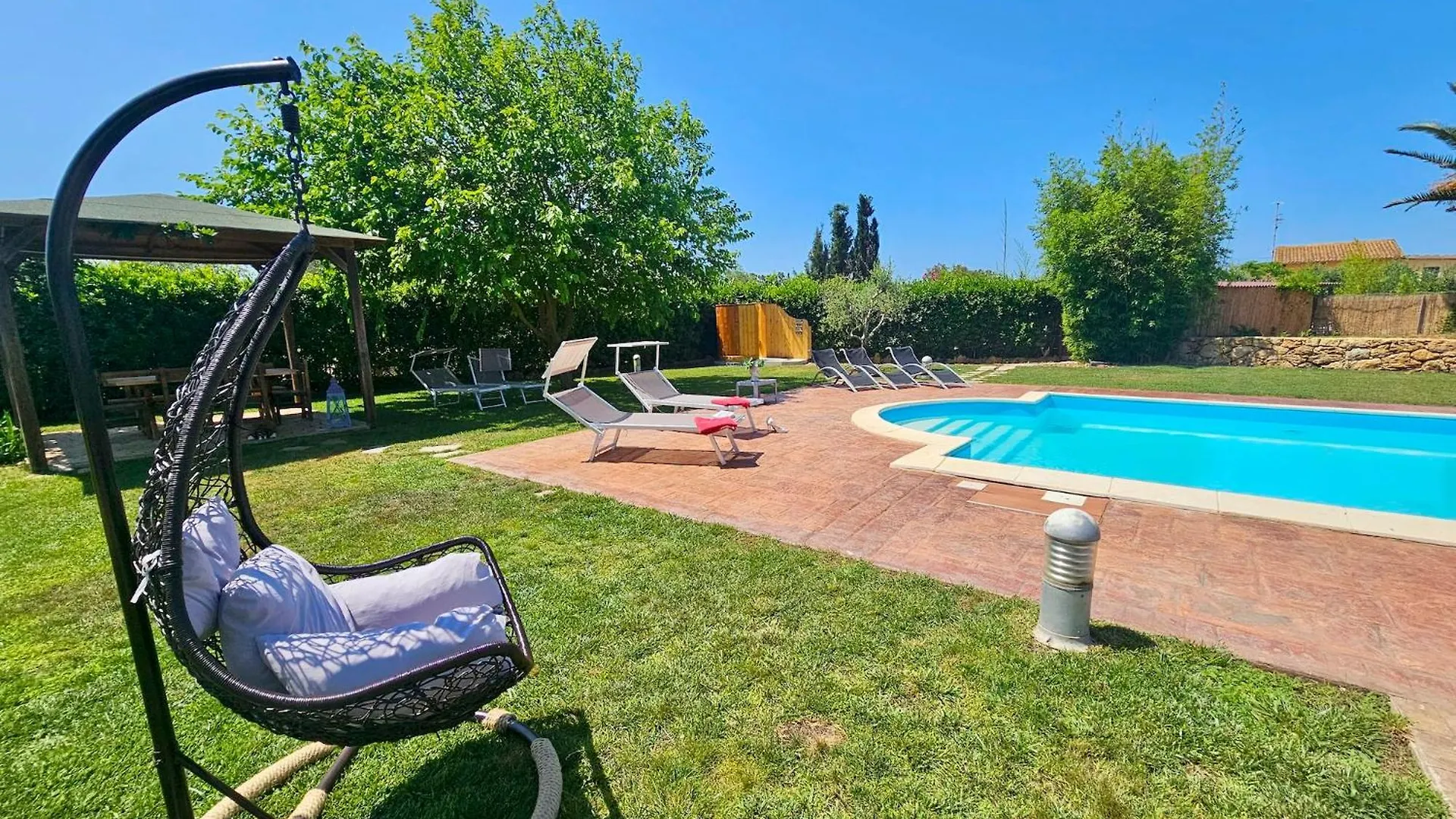 Large Villa Mediterranea In The Heart Of Coral Shore With Swimming Pool Large Garden With Palm Trees Αλγκέρο